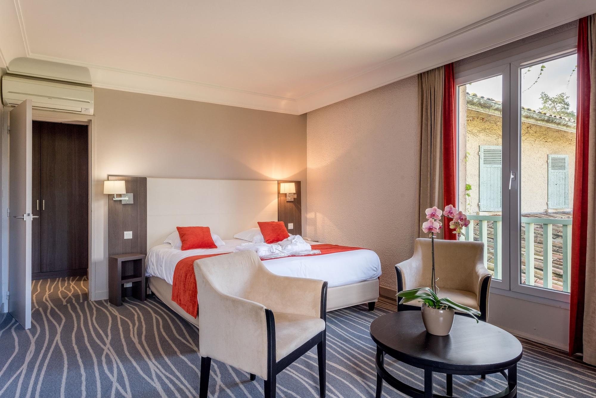 Hotel Logis Hotels- Et Restaurant Domaine De Fompeyre 3*