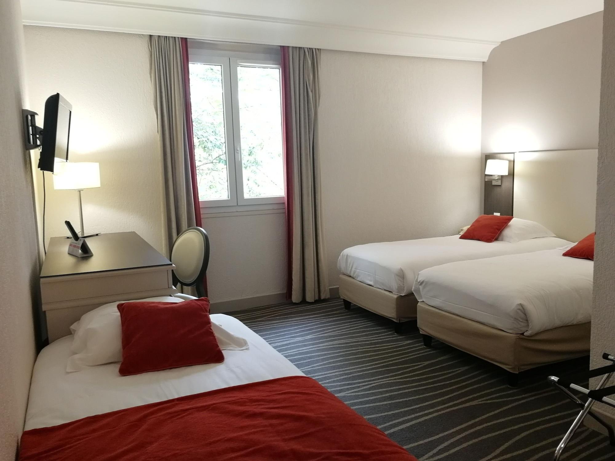 Logis Hotels- Et Restaurant Domaine De Fompeyre 3* Bazas
